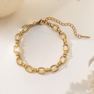 สร้อยข้อมือสแตนเลสสตีลรูปหัวใจแบบใหม่ ไม่ลอก<span class=keywords><strong>สี</strong></span> สำหรับผู้หญิง แฟชั่นทันสมัย เหมาะสำหรับวันครบรอบ ใช้งานได้หลากหลาย - Product Image 5