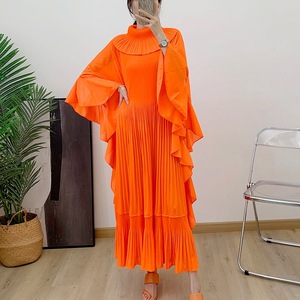 Robe Yuhong élégante et unie, style printemps, pour femme d'Asie occidentale, tendance, avec volants évasés, taille empire, froncée, longueur ras du sol, pour les occasions de jour - Product Image 1