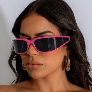 2025 à la mode Y2K Designer luxe mode lunettes de <span class=keywords><strong>soleil</strong></span> polarisées pour hommes femmes Logo personnalisé lunettes de sport PC extérieur chinois <span class=keywords><strong>soleil</strong></span> - Product Image 2