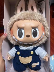 मूल पॉप मार्ट लाबुबू पहली पीढ़ी के काले चमड़े के विनाइल प्लाशटॉय में कपड़े और सामान कला खिलौना संग्रह उपहार - Product Image 4