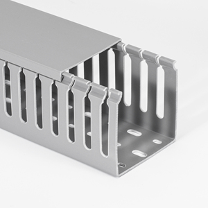 Conduit de câblage fendu par PVC gris avec la fente ouverte perforée pour la goulotte industrielle de câble de PVC de système d'armoire de panneau de commande - Product Image 1