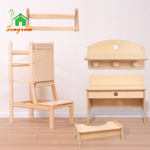 Set di Mobili in Legno per Camera dei Bambini con Torre di Apprendimento, Scrivania e Sedia, per Uso Scolastico e Soggiorno, Design Contemporaneo - Product Image 1
