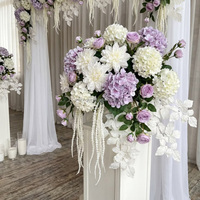 Centres de table de mariage chics MoKtong, boules de fleurs violettes réalistes pour rampes d'escalier