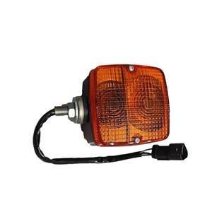 Clignotant 424-06-43221 pour équipement de construction, niveleuse, lampe indicatrice orange, pièce de rechange - Product Image 1