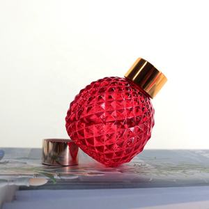 LANGXU Perfume Crystal Diamond Bottle Purple Nosso <span class=keywords><strong>Champagne</strong></span> Black 50 Shinny Pressure Atacado E Vazio <span class=keywords><strong>Mini</strong></span> Difusor Garrafas - Product Image 4