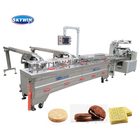 Ligne de production de biscuits sandwichs durs et moelleux, machine à faire des biscuits fourrés à la crème, machine d'emballage de biscuits en sachet flow-pack