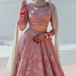 ชุดเดรสผ้าไหมทรง Koti & lehenga สวยงาม2021ประดับด้วยลูกปัดแก้วคริสตัลสำหรับงานแต่งงาน - Product Image 1