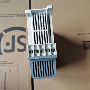 PSR 1SFA896106R7000 PSR12-600-70 Variador de Frecuencia Compacto de 12A para Motor de Bomba y Ventilador 380V - Product Image 3