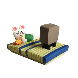 Qingh Sundries, Zakka Tatami, Chat à trois fleurs, Cochon, Source chaude, Support de téléphone portable, Ornements en résine, Style japonais - Product Image 2