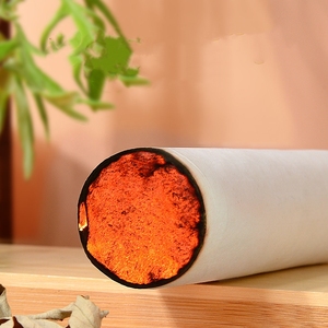 Bastoncini di <span class=keywords><strong>Moxa</strong></span> 60:1 18*200mm Realizzati con Artemisia Naturale di Alta Qualità, che Forniscono Calore Delicato e Filo di Artemisia Invecchiato. - Product Image 5