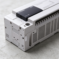 Contrôleur logique programmable PLC FX1N-14MR-001, 14 points de sortie relais, 220V AC pour contrôle industriel