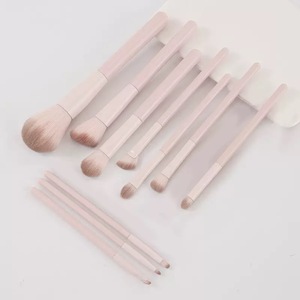 Juego de 13 Brochas de Maquillaje Veganas de Pelo Sintético, Color Rosa de Lujo, Marca Privada Personalizada, Brocha de Maquillaje de Alta Calidad con Bolsa <span class=keywords><strong>para</strong></span> Ojos y Rostro - Product Image 4
