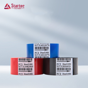 Ruban de marquage à chaud FC2 25 30mm*100m à prix d'usine pour l'impression de la date de production sur les emballages alimentaires en plastique - Product Image 1