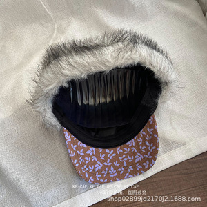 Gorro de Invierno con Orejeras de Peluche Estilo Coreano, Diseño Juvenil que Estiliza el Rostro, para Mujer - Product Image 4