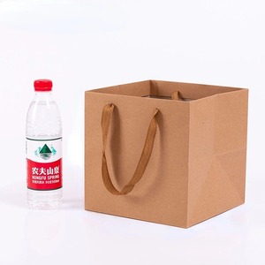 Bolsa de papel reciclable de buena calidad, bolsa de papel personalizada, bolsas de papel kraft extra grandes personalizadas para ropa - Product Image 1