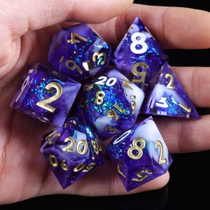 Mini Planet Custom D20 D6 Juego de dados de resina poliédrica 7 piezas Bordes afilados de colores hechos a mano para juegos de mesa DND RPG D & D Dados de resina - Product Image 2