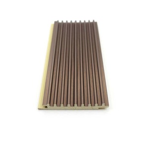 Panneaux muraux composites rainurés WPC, décoration solide, plusieurs options de couleurs - Product Image 1