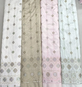 Tissu en coton Fabricant fourni Vêtements pour hommes Tissu Kurti en coton Matière première Produit en vrac de coton - Product Image 1