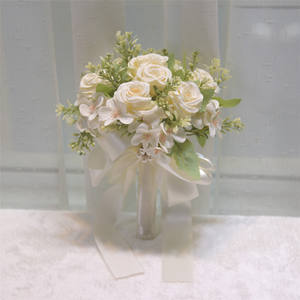 Bouquet de fleurs artificielles en soie pour mariée, 100% naturel, pour les occasions de mariage et de remise de diplôme - Product Image 6