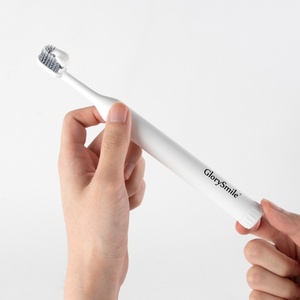 Spazzolino da viaggio OEM 2-in-1 con dentifricio-Design integrato per la cura orale On-the-Go - Product Image 5