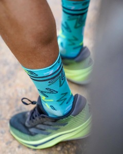 <span class=keywords><strong>Chaussettes</strong></span> de sport personnalisées pour hommes et femmes, <span class=keywords><strong>chaussettes</strong></span> de cyclisme athlétiques pour la course à pied, le basketball, la <span class=keywords><strong>randonnée</strong></span>, <span class=keywords><strong>chaussettes</strong></span> de cyclisme aérodynamiques - Product Image 3