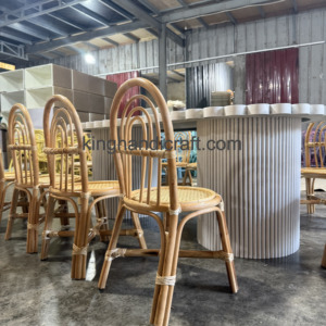 ชุดโต๊ะและเก้าอี้หวายธรรมชาติสำหรับเด็กดีไซน์วงรีทำด้วยมือสำหรับห้องเด็กเล่นในร่มงานสังสรรค์กลางแจ้ง - Product Image 6