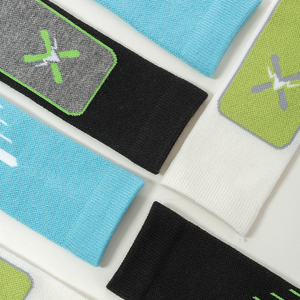 Chaussettes de ski en <span class=keywords><strong>laine</strong></span> tricotées pour toute la famille, hauteur genou, ensemble assorti avec coussinet en tissu éponge et détail de revers, idéales pour les voyages de ski, personnalisables - Product Image 2