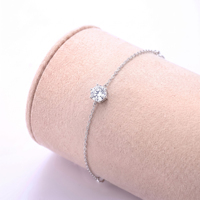 Bracelet à breloques en gros en argent sterling 925 plaqué rhodium, style classique, avec pierre de zircon solitaire, bijoux pour femmes et unisexe