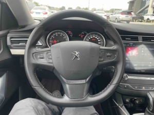<span class=keywords><strong>Peugeot</strong></span> 408 2016 1.6T Automático Edición Lujo Usado Barato en Inventario de Concesionario Sedán para Exportación Coches de <span class=keywords><strong>Segunda</strong></span> <span class=keywords><strong>Mano</strong></span> - Product Image 6