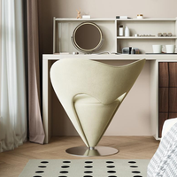 Chaise de salon et chambre à coucher moderne et minimaliste, style de designer capitonné, en bois et tissu, écologique, sensation de luxe léger et haut de gamme