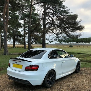 Aileron arrière en fibre de carbone forgée style M4 non perforé pour BMW Série 1 E82 Coupé Berline 2007-2013 - Product Image 6