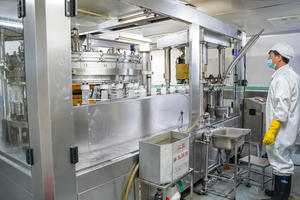 Bebida carbonatada con sabor a MANGO y soda Afrutada, fabricante auditado, pH bajo, 0 grasa, 0 Kcal, agua con gas - Product Image 5