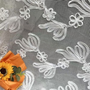 도매 레이스 원단 격자 자수 원단 블라우스용 꽃무늬 원단 - Product Image 3