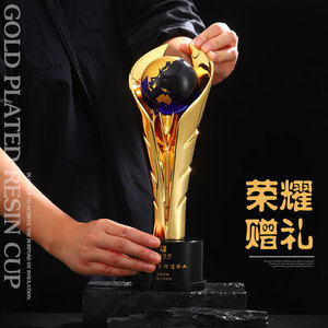 คริสตัลทรอฟฟี่แบบกำหนดเองสำหรับกีฬาสร้างสรรค์ (บาสเกตบอล เป็นต้น) การประชุมประจำปี การมีส่วนร่วมของพนักงานที่โดดเด่น เป็นมิตรกับสิ่งแวดล้อม - Product Image 2