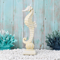 Figurine en résine imitation coquillage de style méditerranéen avec support noir, statue de coquillage océanique pour la décoration de table à la maison