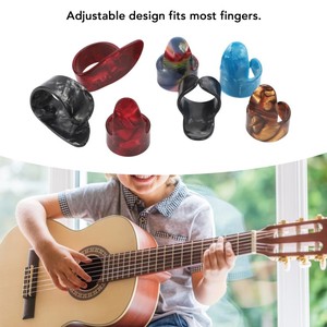 7 pièces médiators de pouce de guitare pièces de <span class=keywords><strong>basse</strong></span> de guitare en celluloïd médiators réglables pour les guitaristes et les mélomanes - Product Image 2