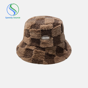 Chapeau bob unisexe en peluche chaude, style vintage de luxe, réglable pour le sport et le cyclisme – Grande Vente - Product Image 1