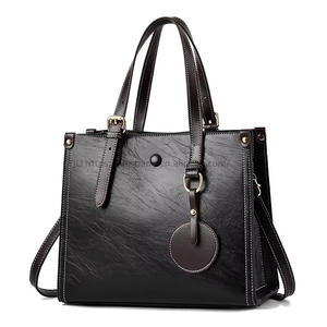 New Wholesale Luxury PU Leather Brand Ladies Hand Bags Fashion Latest Quilted Leather Women's <b>Handbags</b> - Product Image 1