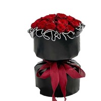 Buket Hari Valentine Aroma Elegan Lembut dan Manis Dengan Efek Angin Feminin Desain Satu Bagian Bentuk Bulat Buket