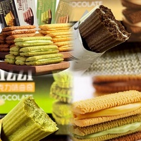Vente chaude 115g collations exotiques avec diverses saveurs Biscuits collations chinoises Matcha chocolat Sandwich Biscuits