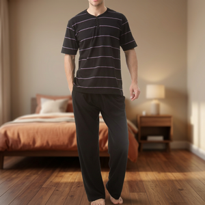 Ensemble de pyjama décontracté pour homme en coton 100% teint en fil, tricoté, à manches courtes et rayé, 2 pièces - Product Image 3