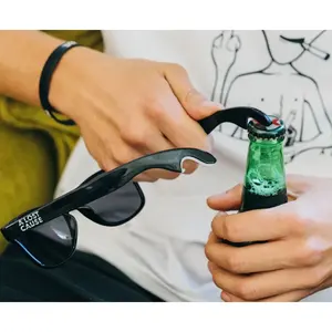 แว่นตาพร้อมที่เปิดขวดแบบปรับแต่งได้ - Product Image 2