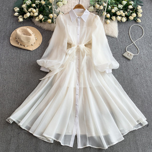 Abito Lungo da Donna Autunnale Stile Palazzo con Colletto, Monopetto, Cintura in Vita e Maniche a Lanterna - Product Image 4