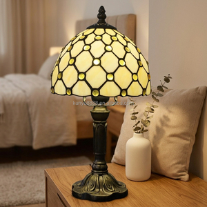 Lámpara de Mesa de Resina con Vidrio Artístico Teñido de 8 Pulgadas, Estilo Europeo para Dormitorio, Comedor, Sala de Estar, Decoración del Hogar - Product Image 6