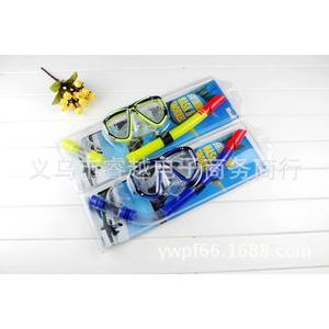 Masque de plongée et tuba anti-buée en PVC, ajustement standard, couleurs assorties, équipement de natation pour la plongée avec tuba - Product Image 3