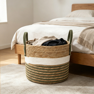 Panier tissé naturel rayé vert et blanc avec corde en coton et poignées, organisateur écologique pour la maison - Product Image 5