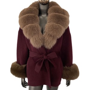 <span class=keywords><strong>Manteau</strong></span> en laine double face et poil de chameau pour <span class=keywords><strong>femme</strong></span>, col en fourrure de renard, coupe ample <span class=keywords><strong>mi</strong></span>-longue, collection Automne-Hiver 2025, haute qualité, vente en gros OEM, directement de l'usine. - Product Image 5