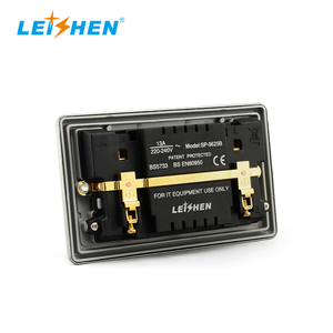 Copertura in metallo 13A/5.6A tipo-C caricabatteria rapido UK USB presa a muro per britannico Regno Unito - Product Image 6