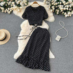 Zomer Casual 2-delig Set voor Dames: Cropped Top en Hoge Taille DOT Chiffon Rok, Kleding Groothandel - Product Image 4