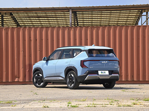 Vehículos populares de nueva energía 2025 <span class=keywords><strong>Kia</strong></span> Ev5 Land Awd coche eléctrico 720KM 5 puertas 5 asientos SUV Vida de largo alcance EV coches para adultos - Product Image 5